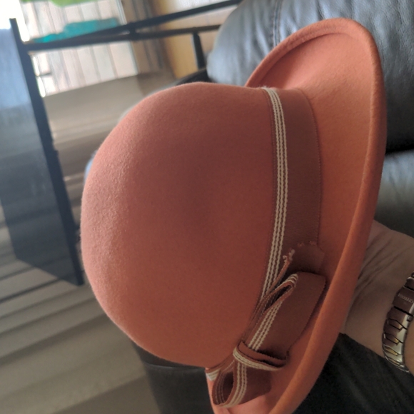 Vintage hat - Picture 3 of 5